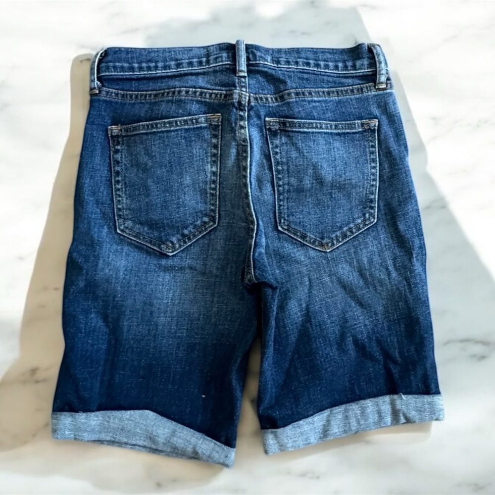 Title: Classic Blue Denim Bermuda Shorts - Picture 3 of 4